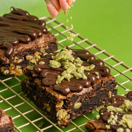 Brownies Matcha Berry Nuts + EatMe - Edición Limitada