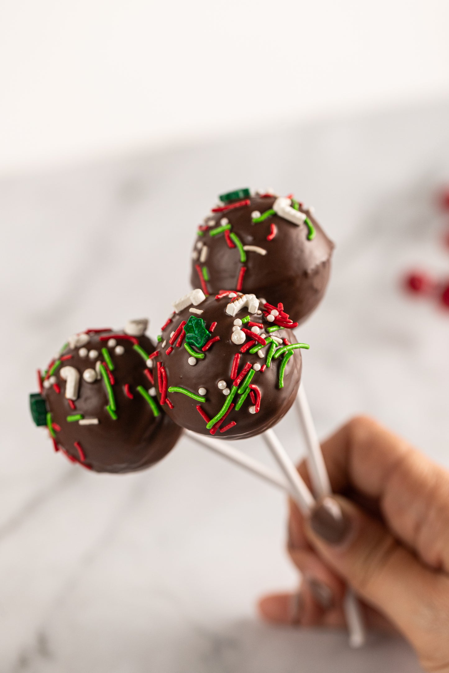 CAKE POPS