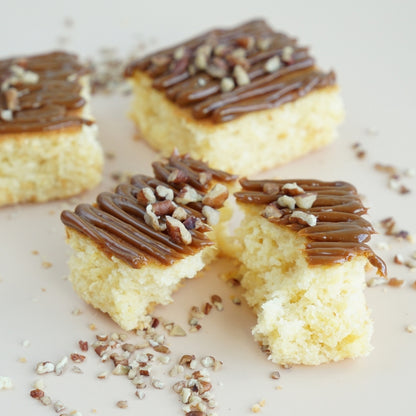 Pan de Elote con Dulce de Leche y Nuez